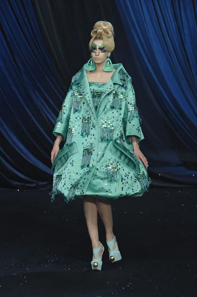 Look 26